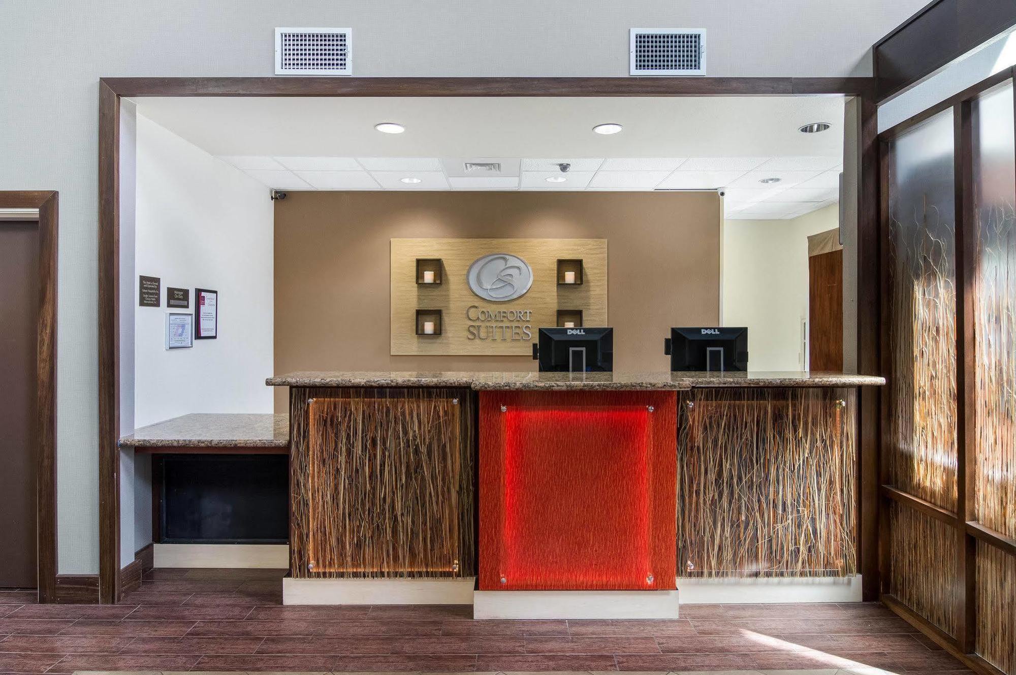 Comfort Suites Odessa Eksteriør bilde