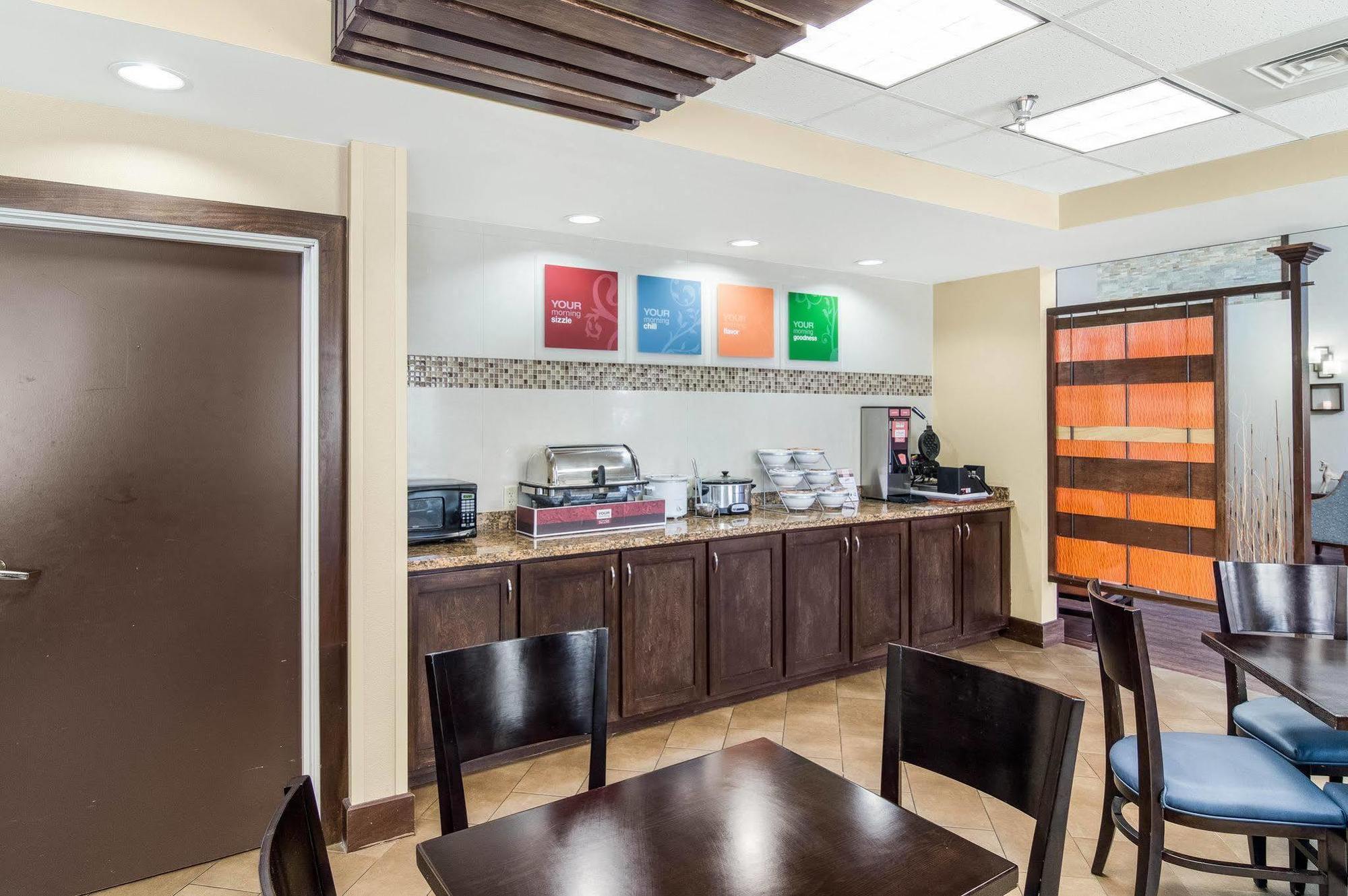 Comfort Suites Odessa Eksteriør bilde