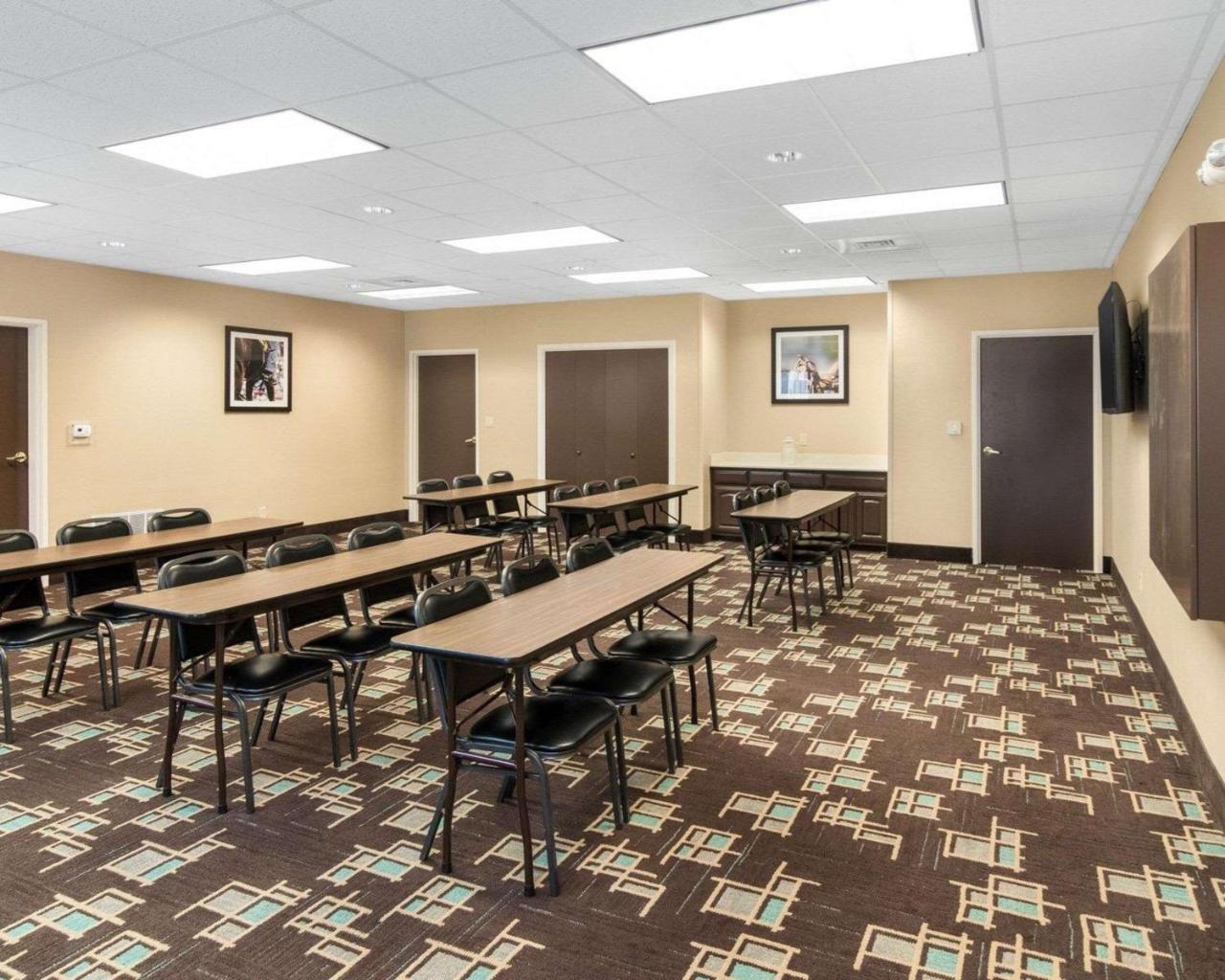 Comfort Suites Odessa Eksteriør bilde